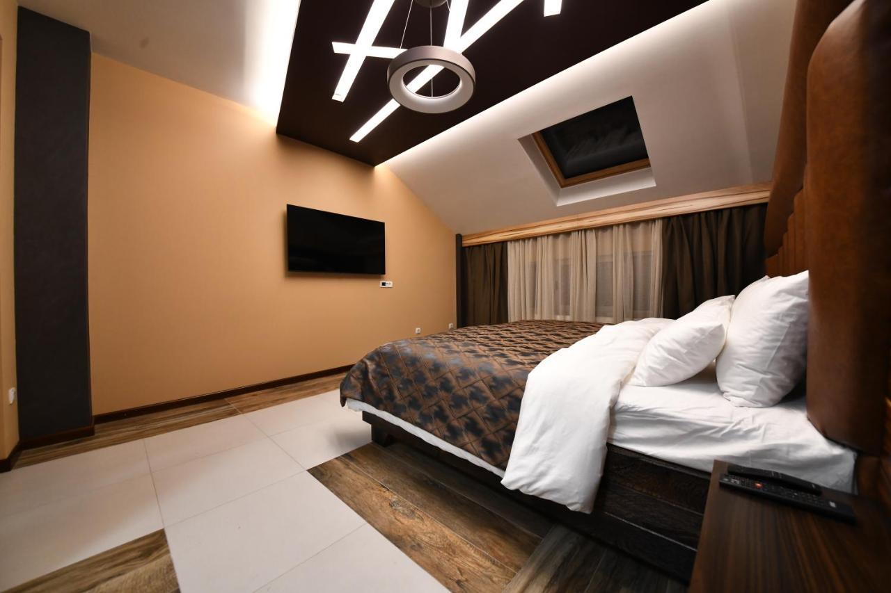 Hotel Havana Loznica Extérieur photo