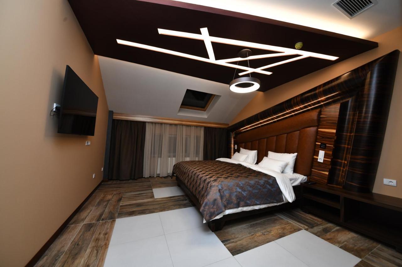 Hotel Havana Loznica Extérieur photo