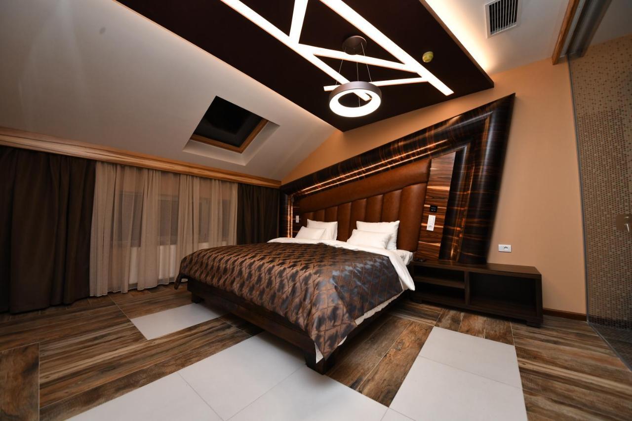Hotel Havana Loznica Extérieur photo