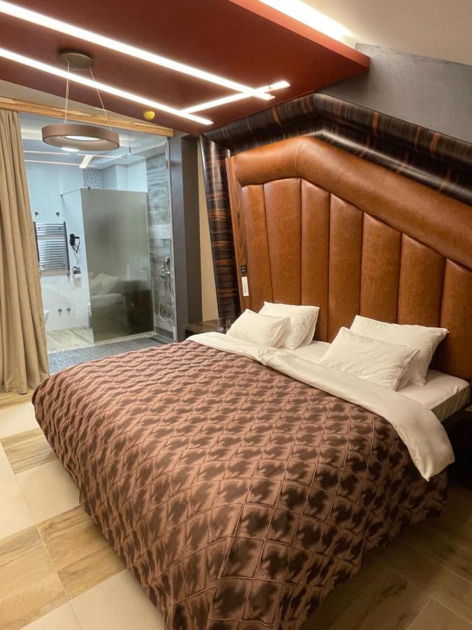 Hotel Havana Loznica Extérieur photo
