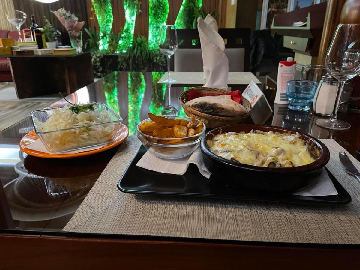 Hotel Havana Loznica Extérieur photo
