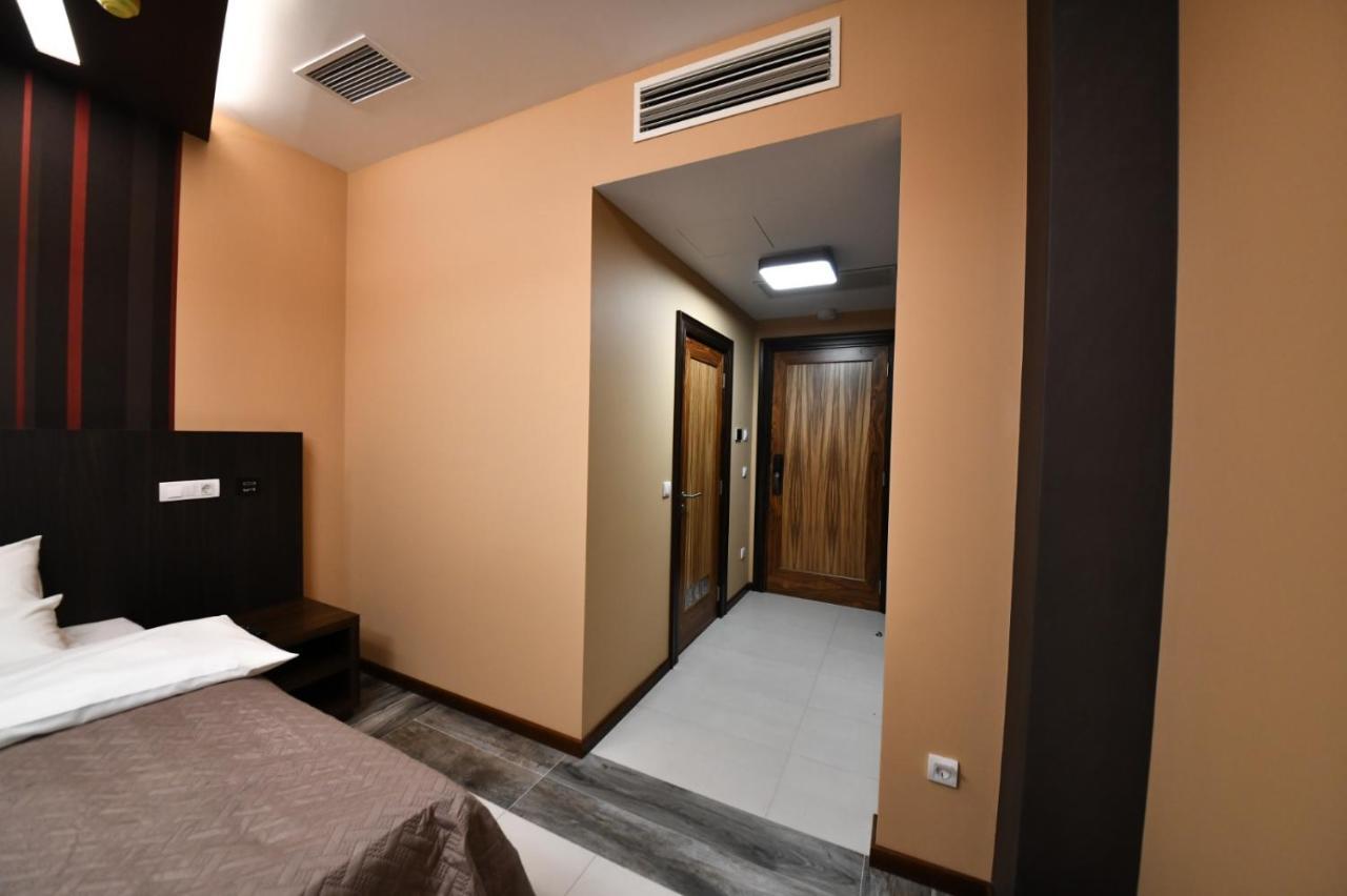Hotel Havana Loznica Extérieur photo