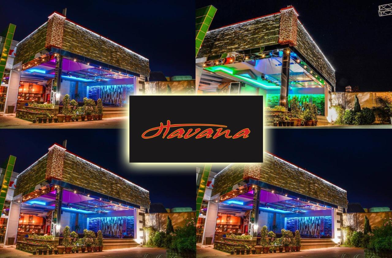 Hotel Havana Loznica Extérieur photo