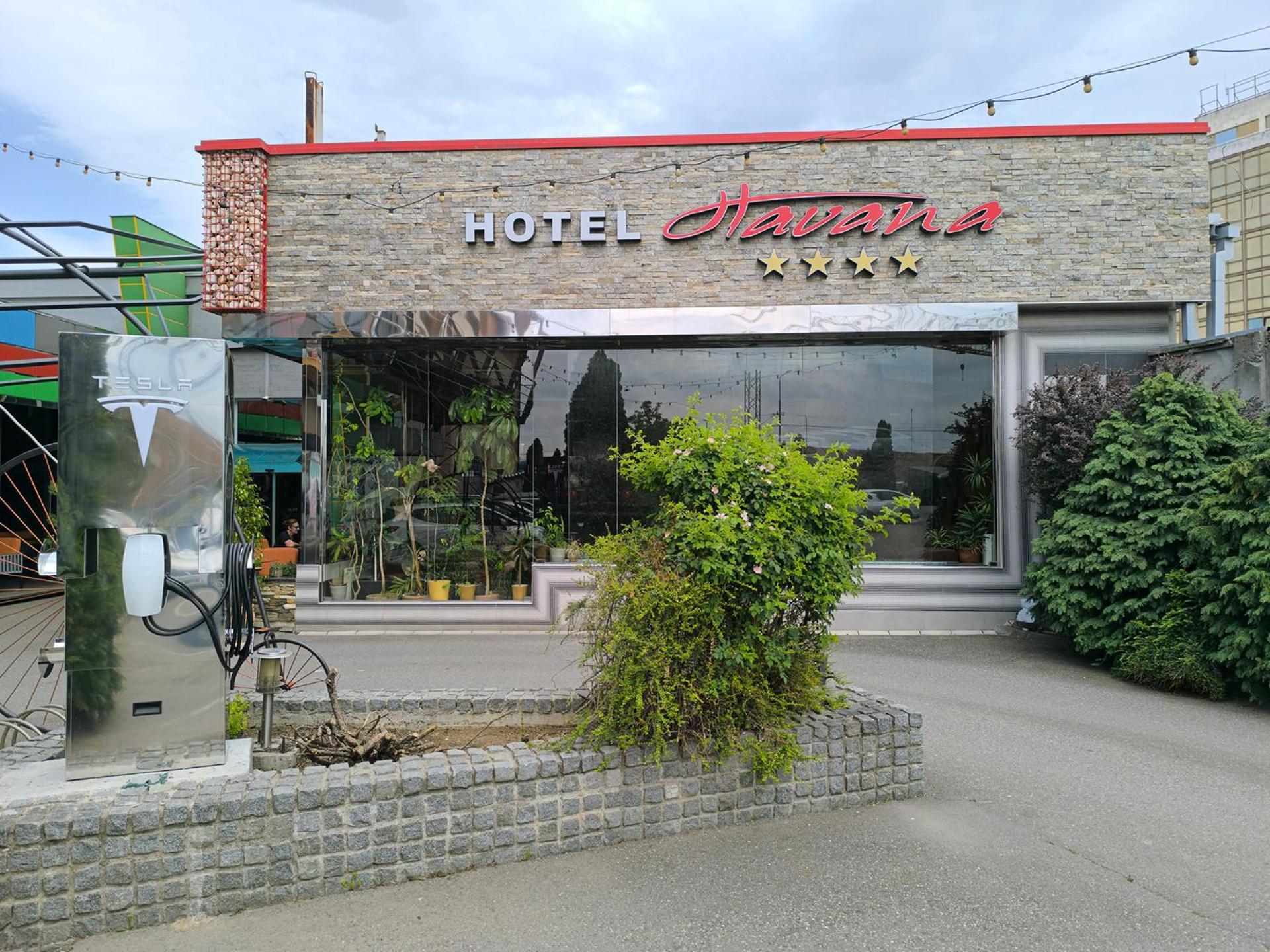 Hotel Havana Loznica Extérieur photo